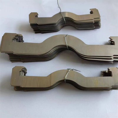 Customizable Galvanized Line Pipe Spring Clip Smooth Surface